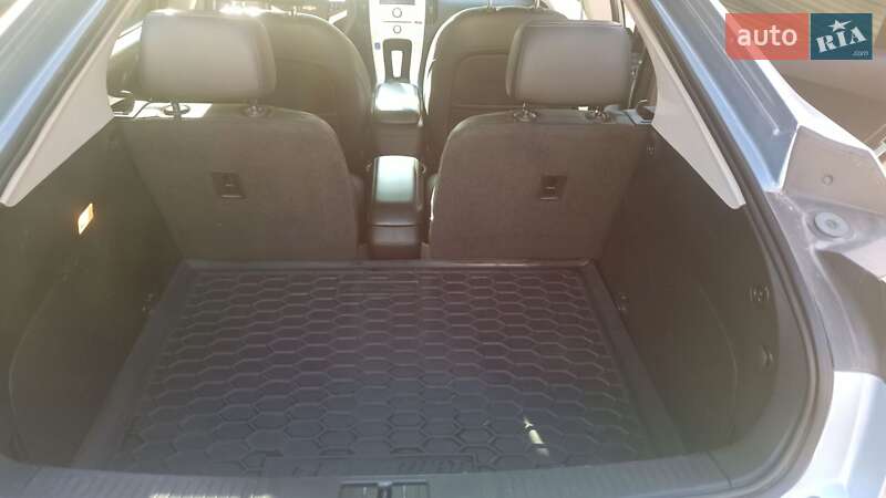 Хэтчбек Chevrolet Volt 2012 в Одессе