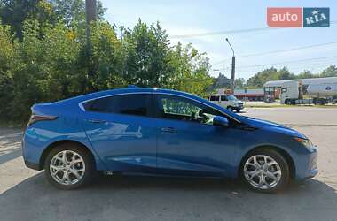 Хэтчбек Chevrolet Volt 2015 в Львове