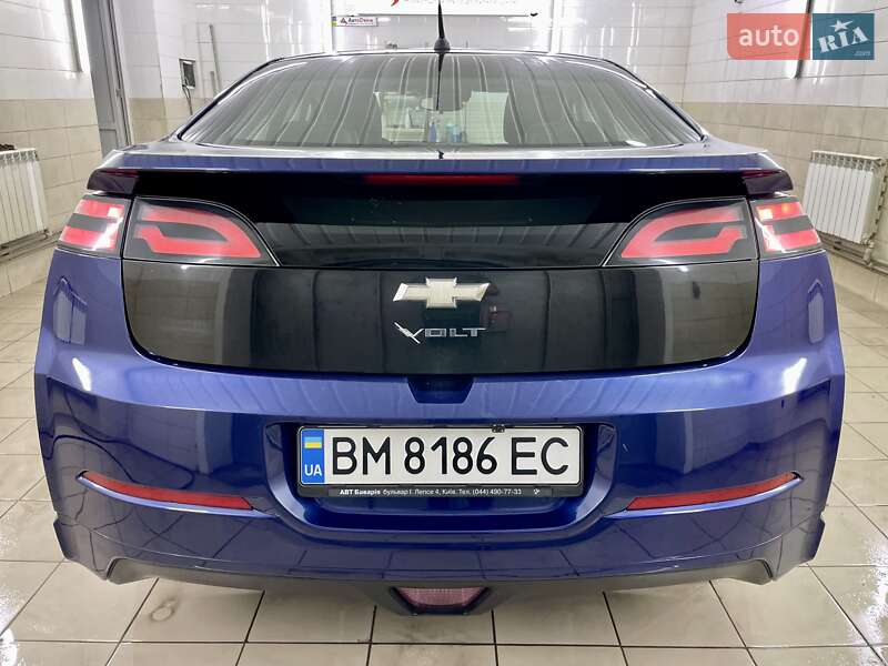 Хэтчбек Chevrolet Volt 2013 в Сумах