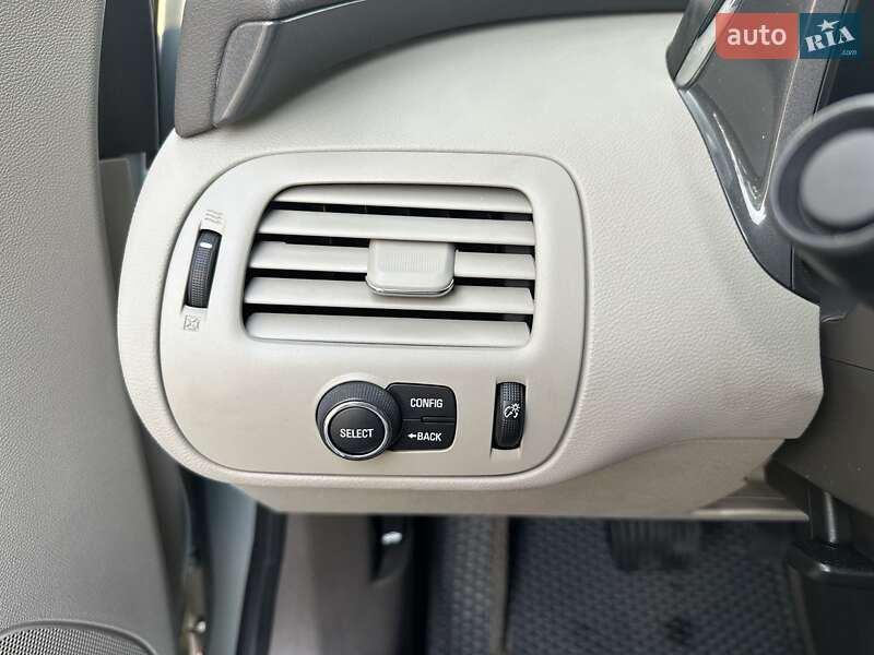 Хэтчбек Chevrolet Volt 2013 в Сумах