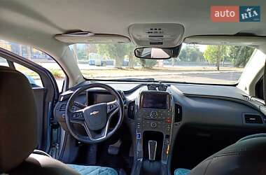 Хэтчбек Chevrolet Volt 2013 в 