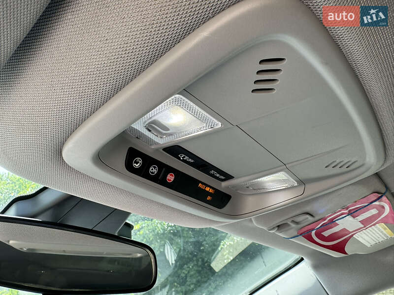 Хэтчбек Chevrolet Volt 2016 в Львове фото 5 Хэтчбек Chevrolet Volt 2016 в Львове