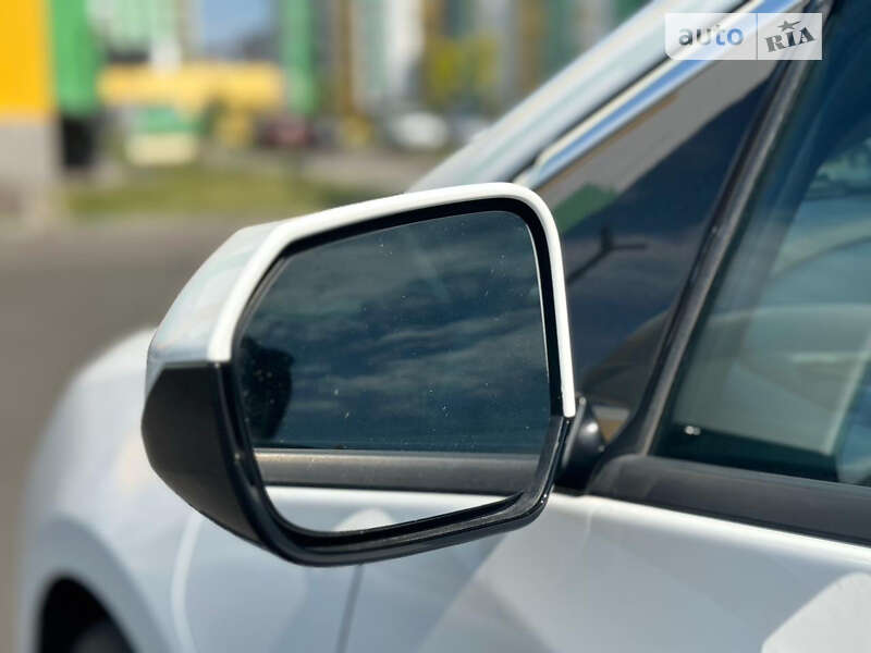 Хэтчбек Chevrolet Volt 2017 в Киеве фото 49 Хэтчбек Chevrolet Volt 2017 в Киеве