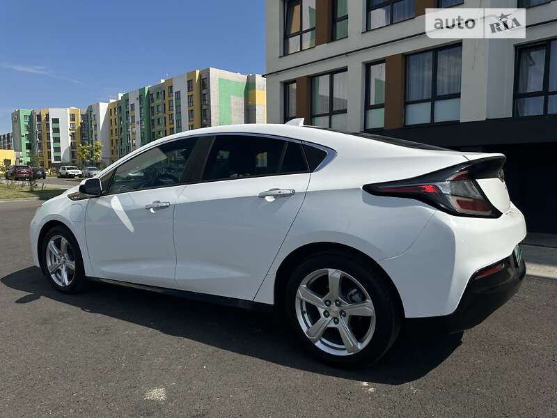 Хэтчбек Chevrolet Volt 2017 в Киеве фото 39 Хэтчбек Chevrolet Volt 2017 в Киеве