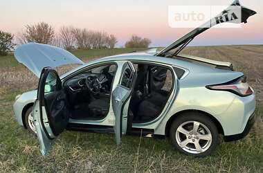 Хэтчбек Chevrolet Volt 2018 в 