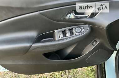 Хэтчбек Chevrolet Volt 2018 в 