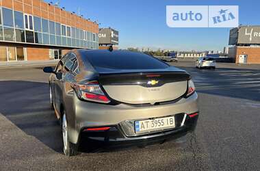 Хэтчбек Chevrolet Volt 2016 в Киеве