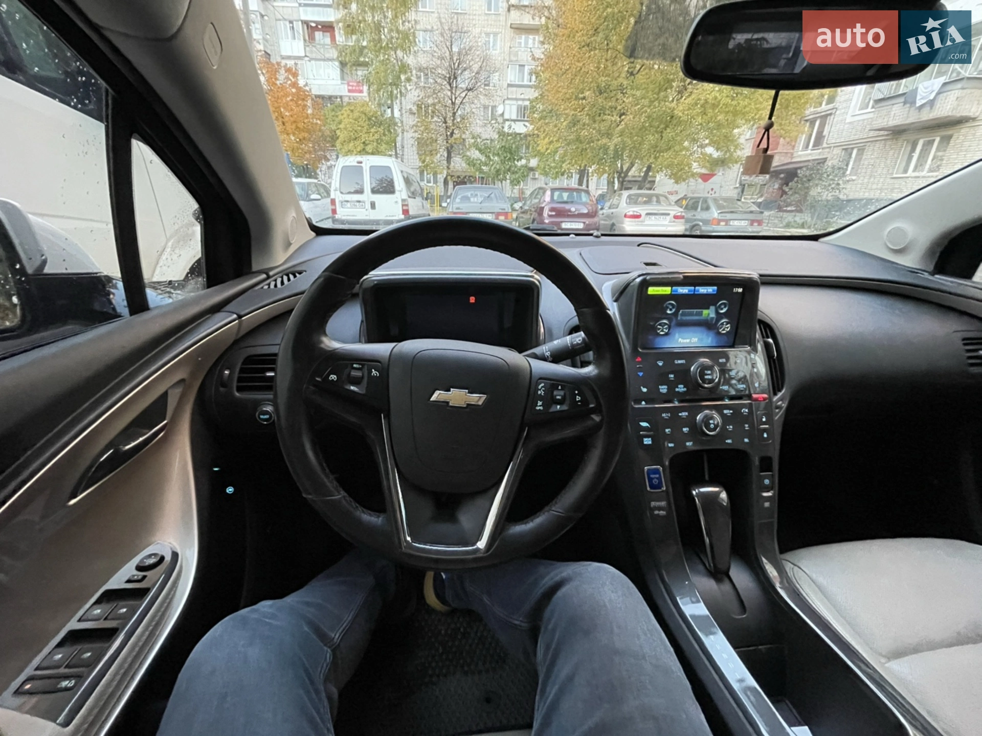 2011 Chevrolet Volt - мініатюра 2