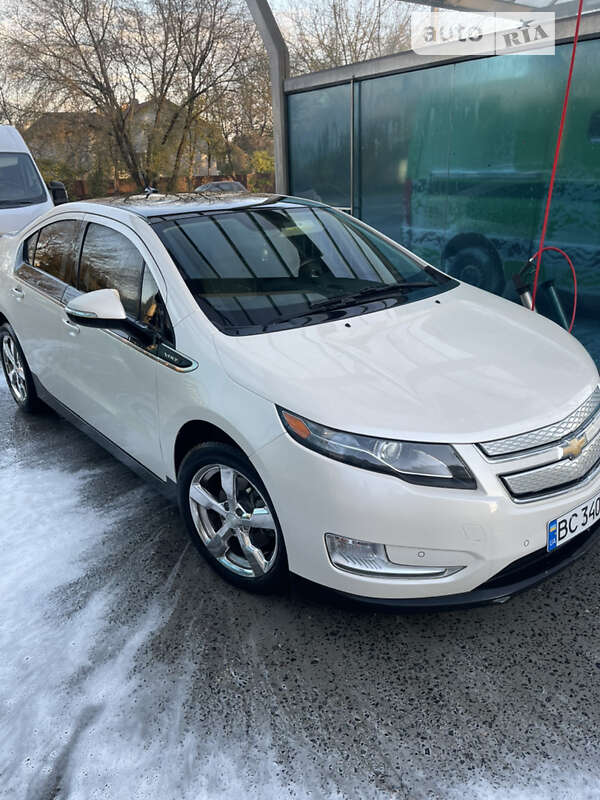 Хетчбек Chevrolet Volt 2011 в Львові