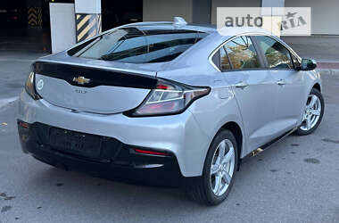 Хетчбек Chevrolet Volt 2016 в Києві