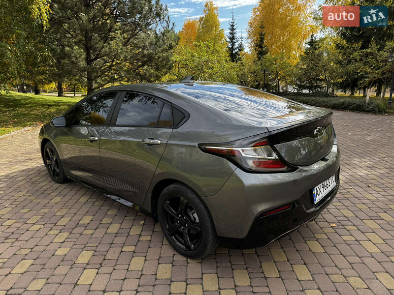 Хэтчбек Chevrolet Volt 2017 в Харькове