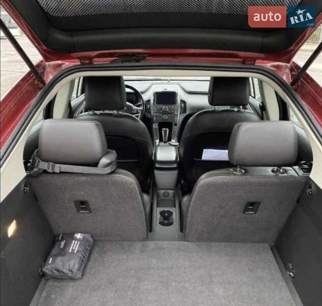 Хетчбек Chevrolet Volt 2012 в Тернополі фото 10 Хетчбек Chevrolet Volt 2012 в Тернополі