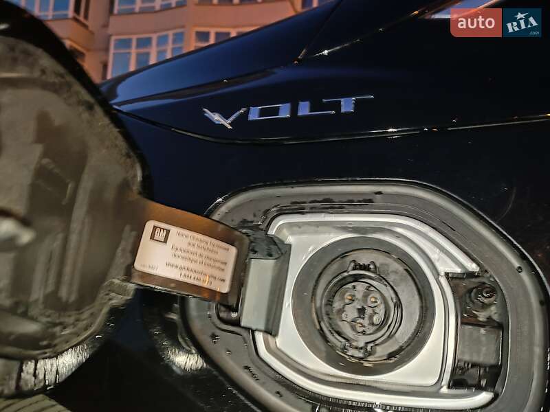 Хэтчбек Chevrolet Volt 2015 в Одессе