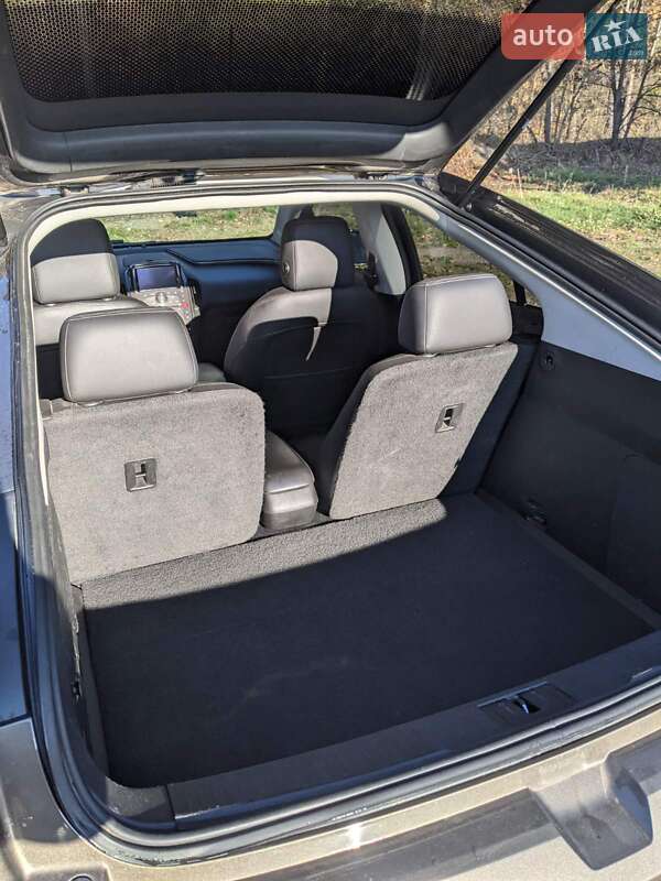 Хэтчбек Chevrolet Volt 2014 в Белой Церкви