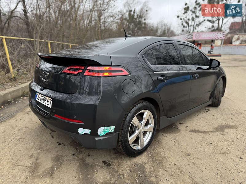 Хэтчбек Chevrolet Volt 2013 в Черновцах