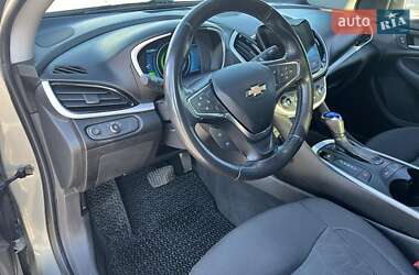 Хэтчбек Chevrolet Volt 2016 в Киеве