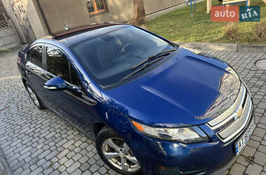 Хэтчбек Chevrolet Volt 2012 в 