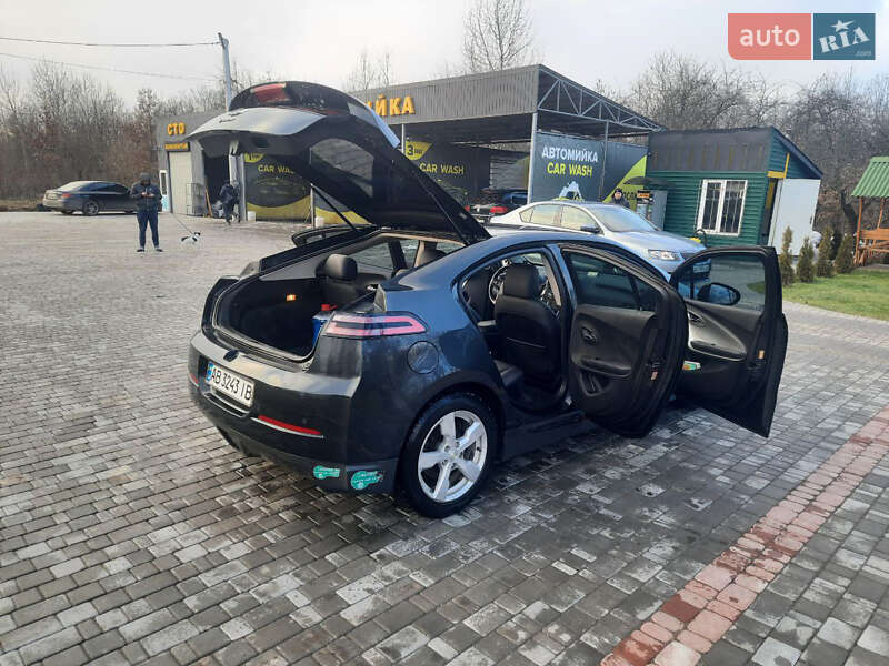 Хэтчбек Chevrolet Volt 2013 в Виннице