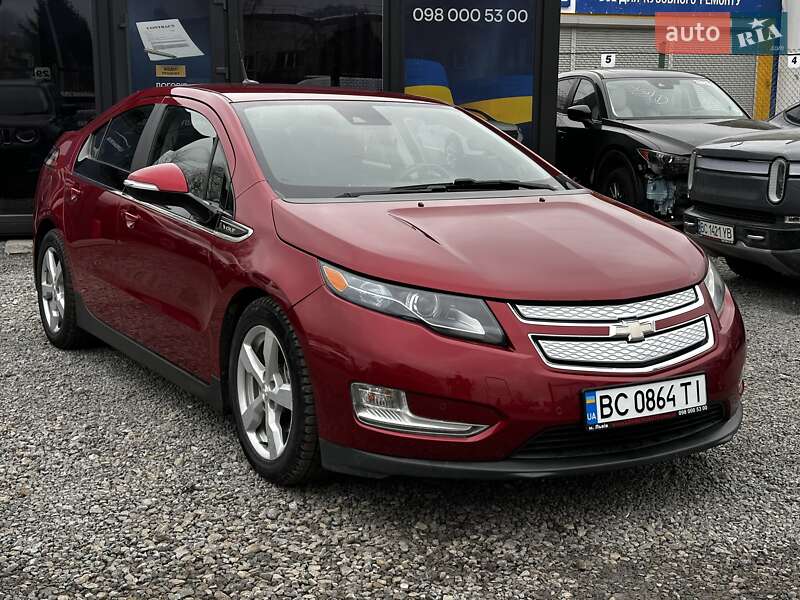 Хэтчбек Chevrolet Volt 2013 в Львове