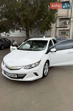 Хэтчбек Chevrolet Volt 2017 в Киеве