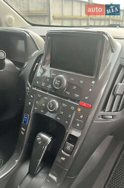 Хэтчбек Chevrolet Volt 2011 в 