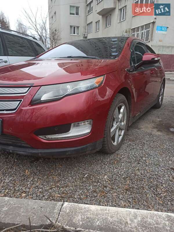 Хэтчбек Chevrolet Volt 2012 в Славянске