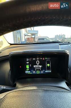 Хэтчбек Chevrolet Volt 2015 в 