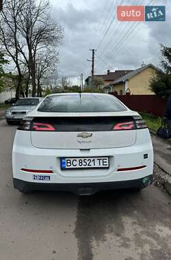 Хэтчбек Chevrolet Volt 2014 в Львове