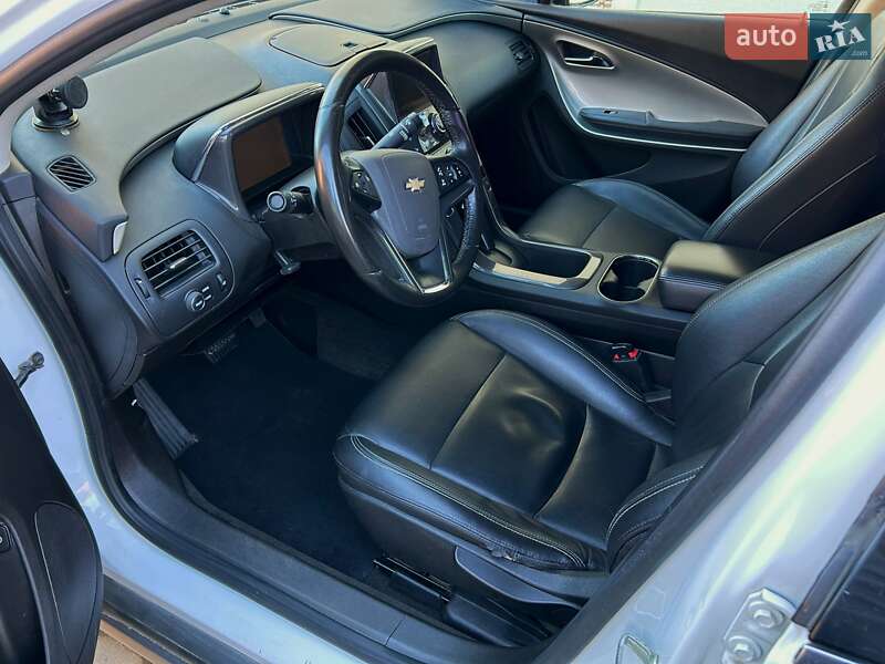 Хетчбек Chevrolet Volt 2013 в Стрию