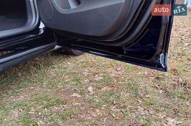 Хэтчбек Chevrolet Volt 2016 в 