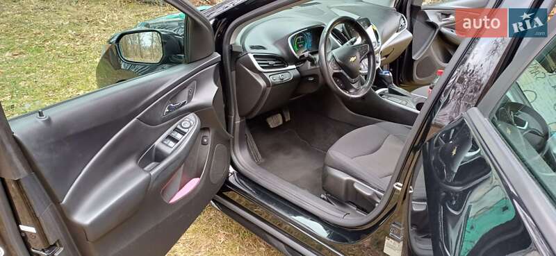 Хэтчбек Chevrolet Volt 2016 в Виннице