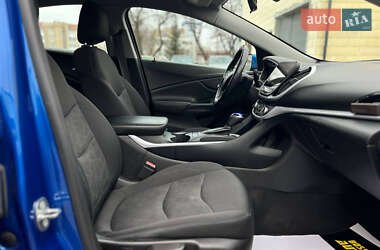 Хэтчбек Chevrolet Volt 2016 в 