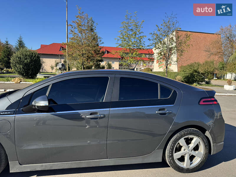 Хэтчбек Chevrolet Volt 2013 в Долине