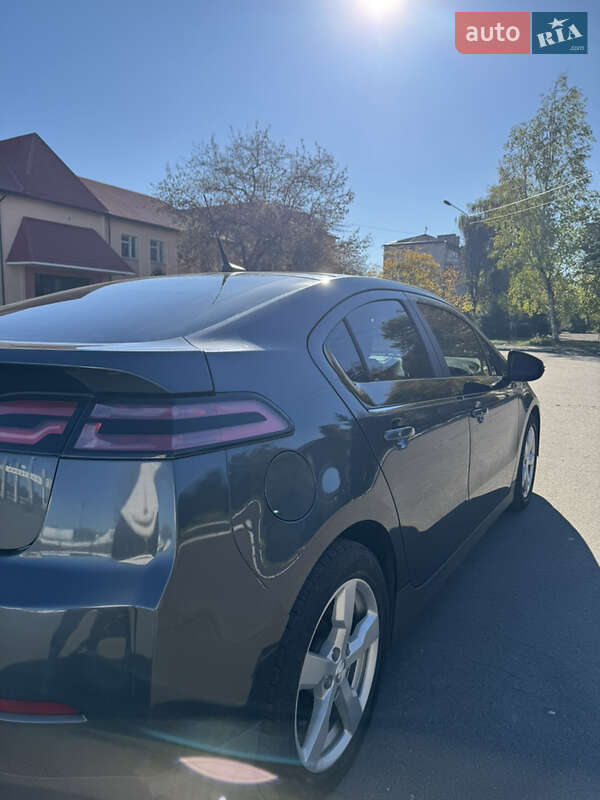 Хэтчбек Chevrolet Volt 2013 в Долине