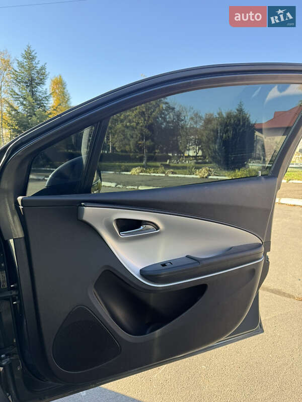 Хэтчбек Chevrolet Volt 2013 в Долине