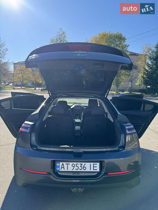 Хэтчбек Chevrolet Volt 2013 в Долине