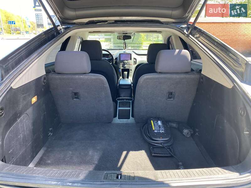 Хэтчбек Chevrolet Volt 2013 в Тернополе