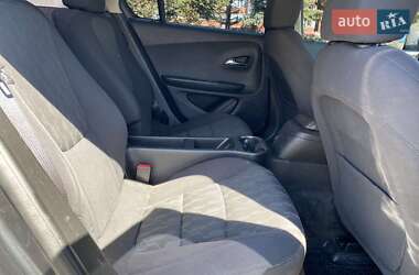 Хэтчбек Chevrolet Volt 2013 в 