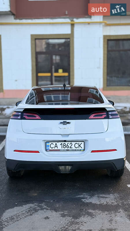 Хетчбек Chevrolet Volt 2013 в Умані