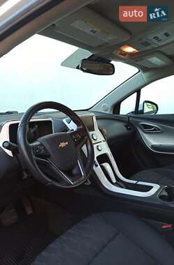 Хэтчбек Chevrolet Volt 2012 в 