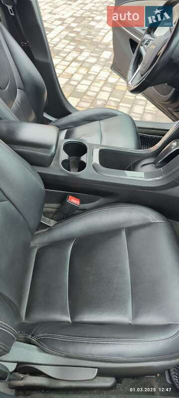 Хэтчбек Chevrolet Volt 2012 в Одессе