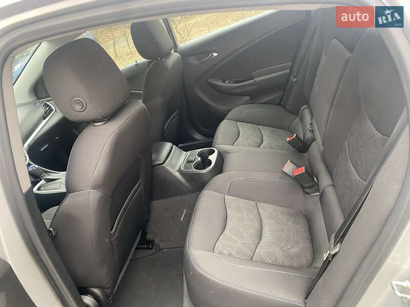 Хэтчбек Chevrolet Volt 2018 в Киеве фото 43 Хэтчбек Chevrolet Volt 2018 в Киеве