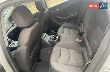 Хэтчбек Chevrolet Volt 2018 в 