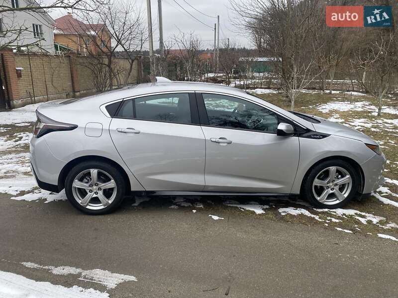 Хэтчбек Chevrolet Volt 2018 в Киеве фото 20 Хэтчбек Chevrolet Volt 2018 в Киеве