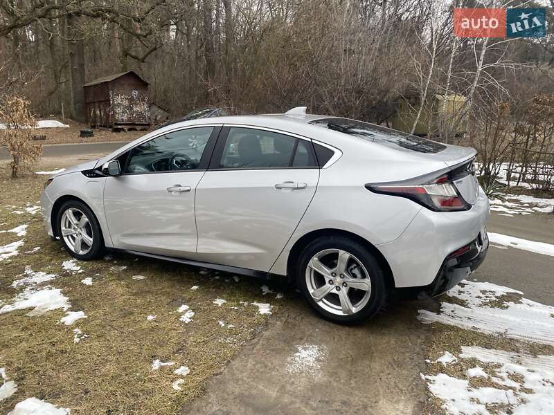 Хэтчбек Chevrolet Volt 2018 в Киеве фото 6 Хэтчбек Chevrolet Volt 2018 в Киеве