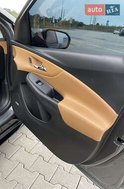 Хэтчбек Chevrolet Volt 2016 в 