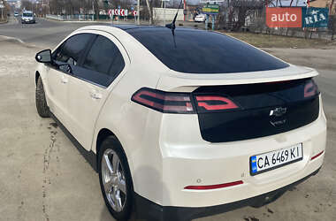 Хэтчбек Chevrolet Volt 2012 в Умани