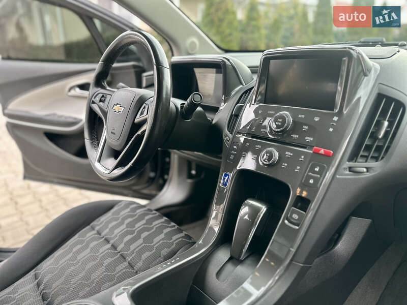 Хэтчбек Chevrolet Volt 2015 в Одессе