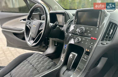 Хэтчбек Chevrolet Volt 2015 в 