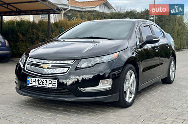Хэтчбек Chevrolet Volt 2015 в 